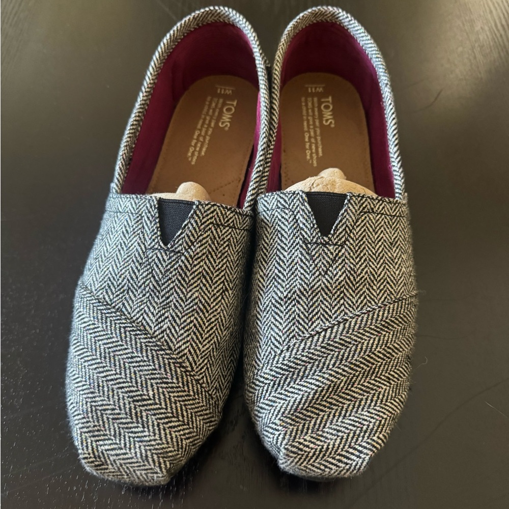 Tom’s Classic Black Metallic Herringbone